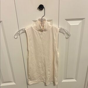 Loft Petite Mock Neck Sleeveless Cream Turtleneck Top